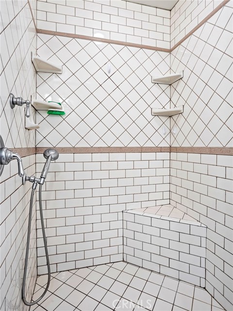 Detail Gallery Image 40 of 62 For 10404 Margate St, North Hollywood,  CA 91601 - 3 Beds | 2 Baths
