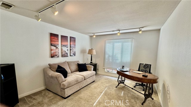 Detail Gallery Image 6 of 28 For 26592 Tampico Pl, Mission Viejo,  CA 92691 - 5 Beds | 2/1 Baths