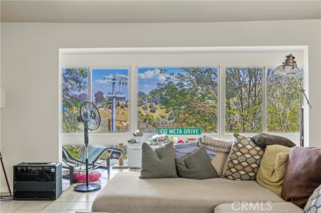 Detail Gallery Image 20 of 28 For 3155 Coldwater Canyon Ave, Studio City,  CA 91604 - 2 Beds | 2 Baths