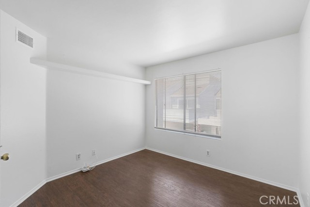 Detail Gallery Image 12 of 24 For 369 Deerfield #35,  Irvine,  CA 92606 - 2 Beds | 1 Baths