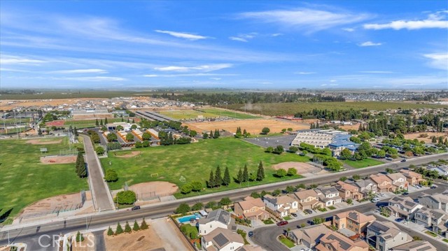Detail Gallery Image 53 of 55 For 6125 W Willis Ave, Fresno,  CA 93723 - 2 Beds | 2 Baths