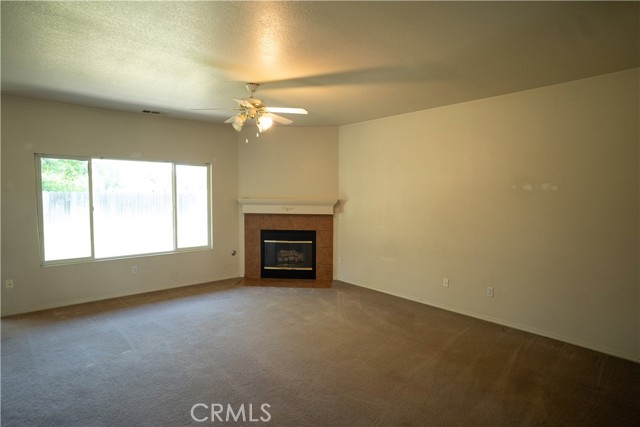 Detail Gallery Image 3 of 40 For 156 Yew Ct, Merced,  CA 95341 - 3 Beds | 2 Baths