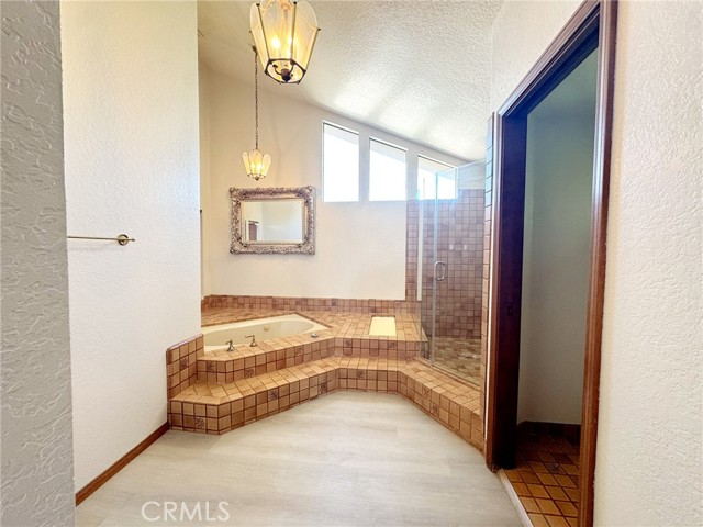 Detail Gallery Image 18 of 30 For 2230 E Vista Mesa, Orange,  CA 92867 - 4 Beds | 3 Baths