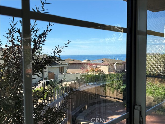 Detail Gallery Image 10 of 57 For 673 Ashby, Cambria,  CA 93428 - 4 Beds | 2/1 Baths