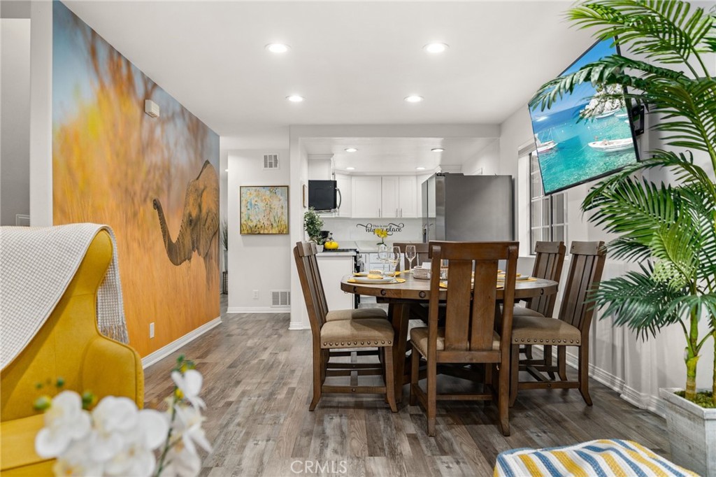 MLS #DW25269749 image #26