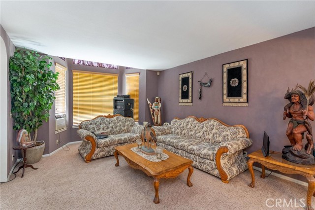 Detail Gallery Image 6 of 52 For 1290 3rd, Calimesa,  CA 92320 - 4 Beds | 2/1 Baths