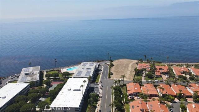 32646 Coastsite Drive, Rancho Palos Verdes, California 90275, 2 Bedrooms Bedrooms, ,2 BathroomsBathrooms,Residential,Sold,Coastsite,PW22188354
