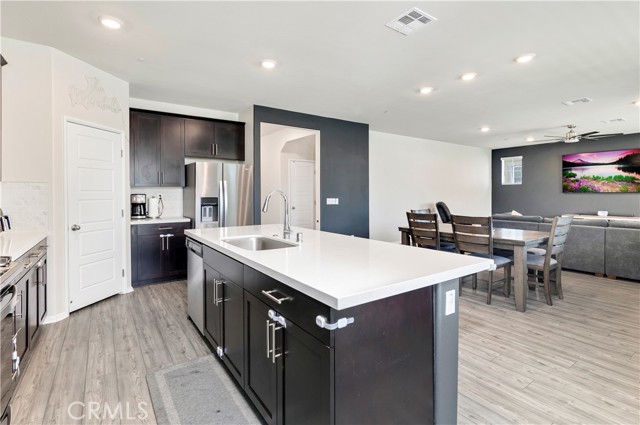 32942 Forgecroft Street, Menifee CA: https://media.crmls.org/medias/e2a030f2-9243-425e-982e-ad26f504e060.jpg