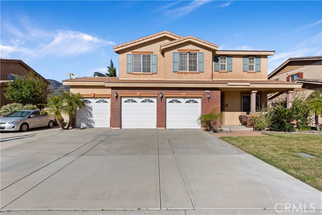 15116 Fox Ridge Dr, Fontana, CA 92336