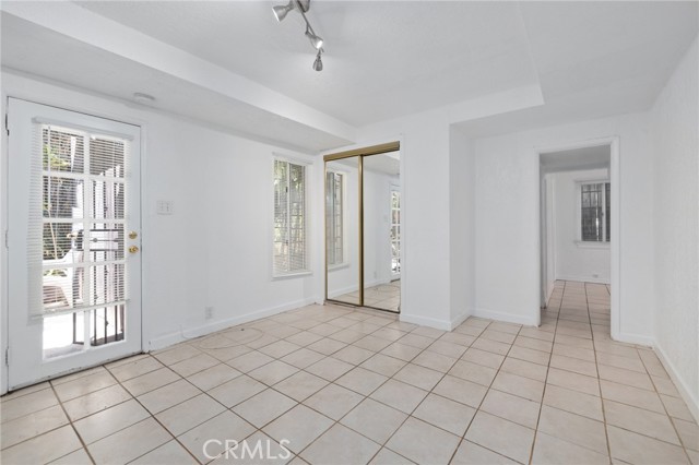 Detail Gallery Image 8 of 11 For 1285 South Dunsmuir, Los Angeles,  CA 90019 - 1 Beds | 1 Baths