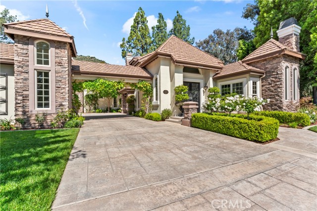 22174 Lynx Court, Murrieta CA: https://media.crmls.org/medias/e2a2beb4-c695-4492-a4bb-db50363d67fc.jpg
