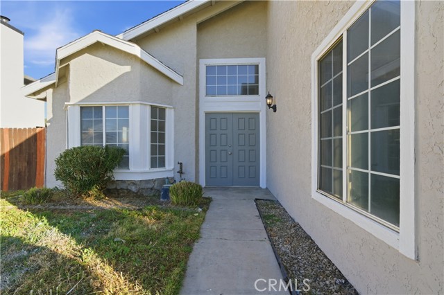 Detail Gallery Image 8 of 38 For 3621 Apollo, Palmdale,  CA 93550 - 3 Beds | 2/1 Baths