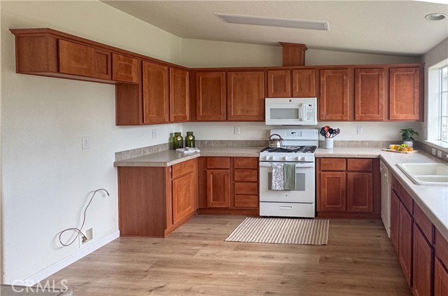 Detail Gallery Image 13 of 29 For 10961 Dr Desert Lawn #396,  Calimesa,  CA 92320 - 3 Beds | 2 Baths