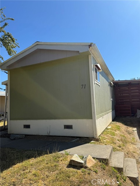 375 E State Highway 20, Upper Lake CA: https://media.crmls.org/medias/e2a3e32d-daa4-46df-9899-e84accc9a4e7.jpg