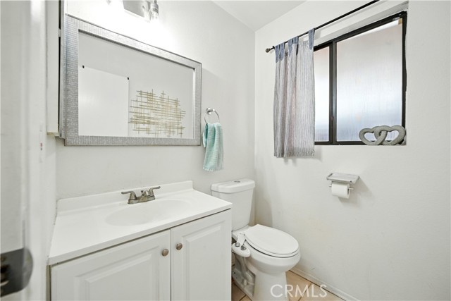 14937 Sherman Way, Van Nuys CA: https://media.crmls.org/medias/e2a42ba4-e988-49cd-8749-5b9538a0f5a5.jpg