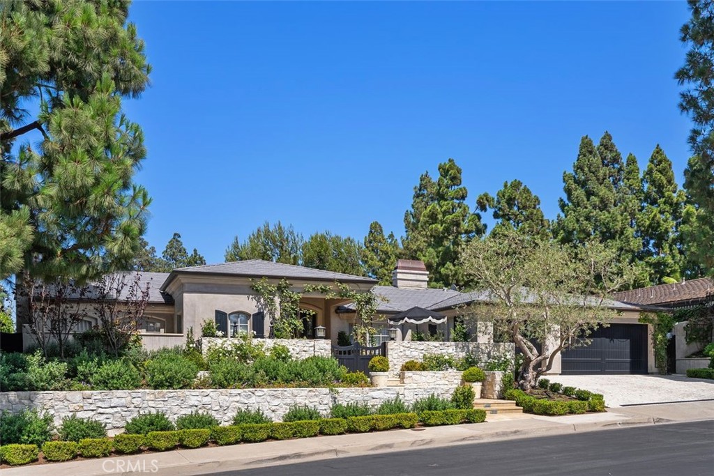 4 Winged Foot Lane