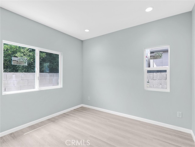 2451 Graydon Avenue, Monrovia CA: https://media.crmls.org/medias/e2a5fdbc-e694-42c0-b1b4-5c09eb9fc01c.jpg