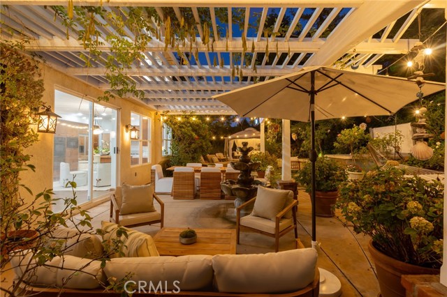 Detail Gallery Image 49 of 55 For 5985 Vista De La Luz, Woodland Hills,  CA 91367 - 4 Beds | 3/1 Baths