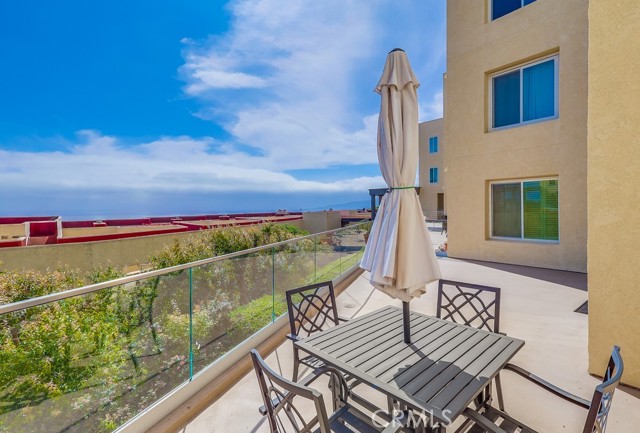3200 La Rotonda Drive, Rancho Palos Verdes CA: https://media.crmls.org/medias/e2a61989-2409-44ad-beb5-5f95619321c2.jpg