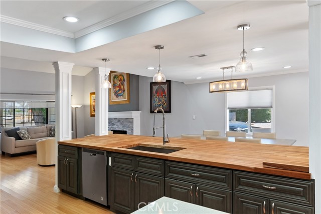 4 Bed Home for Sale in Encino, California