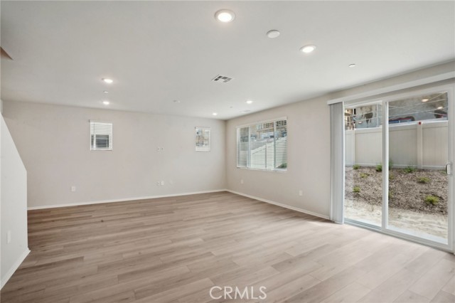 Detail Gallery Image 6 of 44 For 2070 Zest St, Redlands,  CA 92374 - 5 Beds | 3 Baths