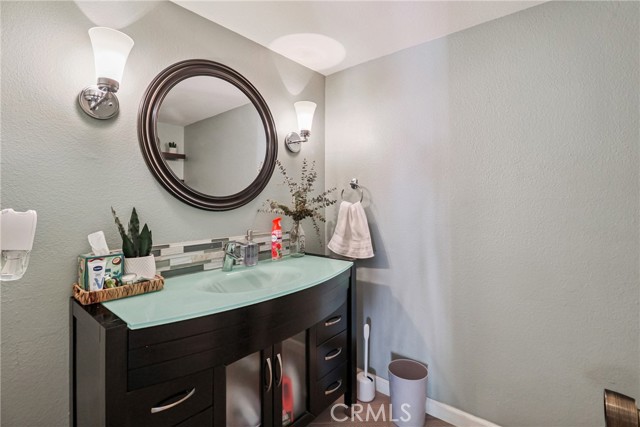1832 Oak Tree Drive, Los Angeles CA: https://media.crmls.org/medias/e2a7a23a-2593-4a22-a87c-fbbd630a347f.jpg