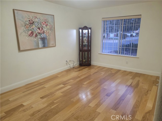 Detail Gallery Image 15 of 57 For 7835 N Matus, Fresno,  CA 93720 - 5 Beds | 3/1 Baths