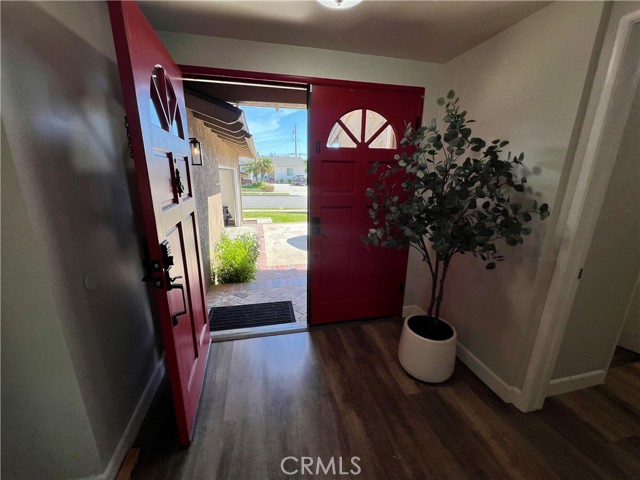 Detail Gallery Image 5 of 33 For 1135 W Coolfield Dr, Covina,  CA 91722 - 3 Beds | 2/1 Baths
