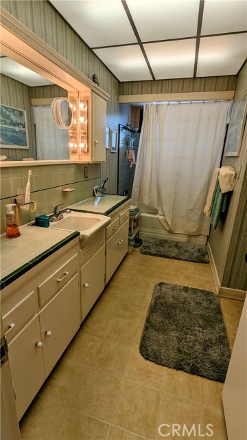 Image 16 of 32 For 1404 Mountain Ave