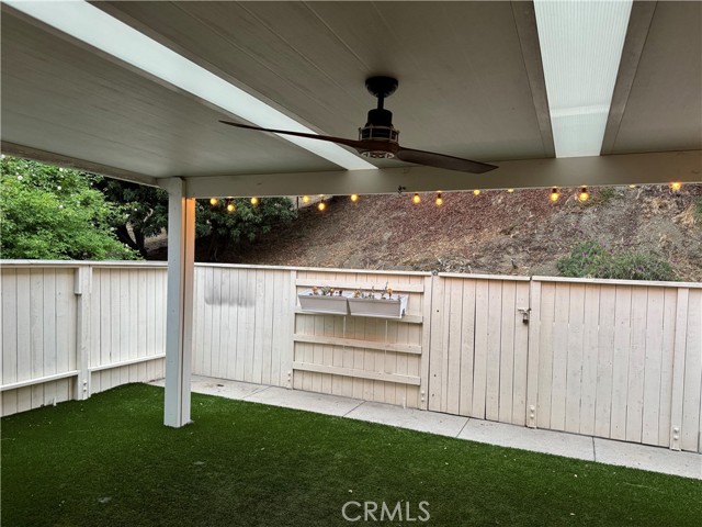 30724 CALLE RESPLENDOR, San Juan Capistrano CA: https://media.crmls.org/medias/e2aa6a85-8751-489c-96aa-80c05d94a13b.jpg