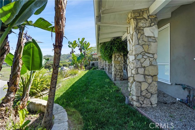 360 Via Almar, Palos Verdes Estates, California 90274, 3 Bedrooms Bedrooms, ,2 BathroomsBathrooms,Residential,For Sale,Via Almar,PV24255017