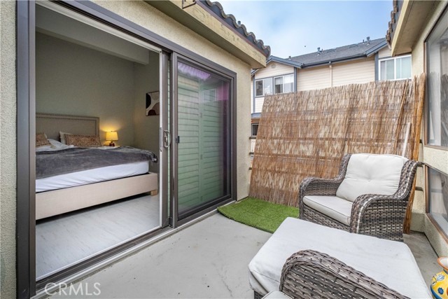 Detail Gallery Image 24 of 40 For 114 S Prospect #6,  Redondo Beach,  CA 90277 - 3 Beds | 2/1 Baths