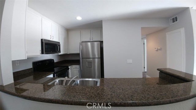 2400 Del Mar Way, Corona CA: https://media.crmls.org/medias/e2ad9f3d-3f77-47a6-9361-d548fbfe2190.jpg