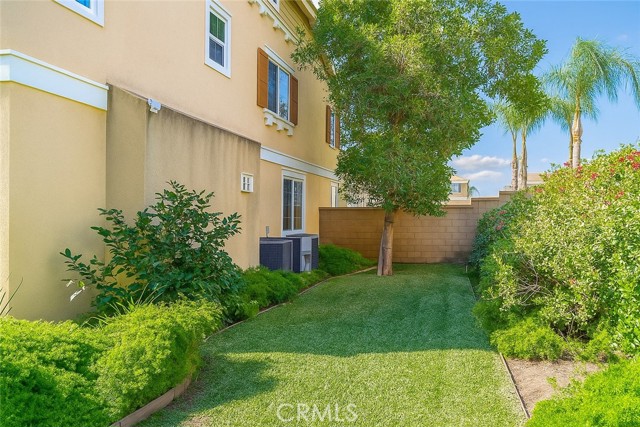 Detail Gallery Image 11 of 47 For 6939 Tahoe Way, Fontana,  CA 92336 - 4 Beds | 3 Baths