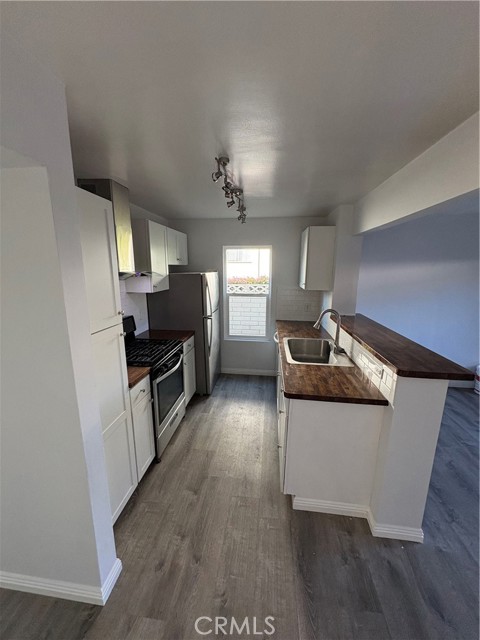 Detail Gallery Image 11 of 24 For 24311 Santa Clara Ave #1,  Dana Point,  CA 92629 - 2 Beds | 1/1 Baths