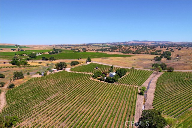 Detail Gallery Image 67 of 74 For 4540 E Highway 41, Paso Robles,  CA 93446 - 7 Beds | 3/1 Baths