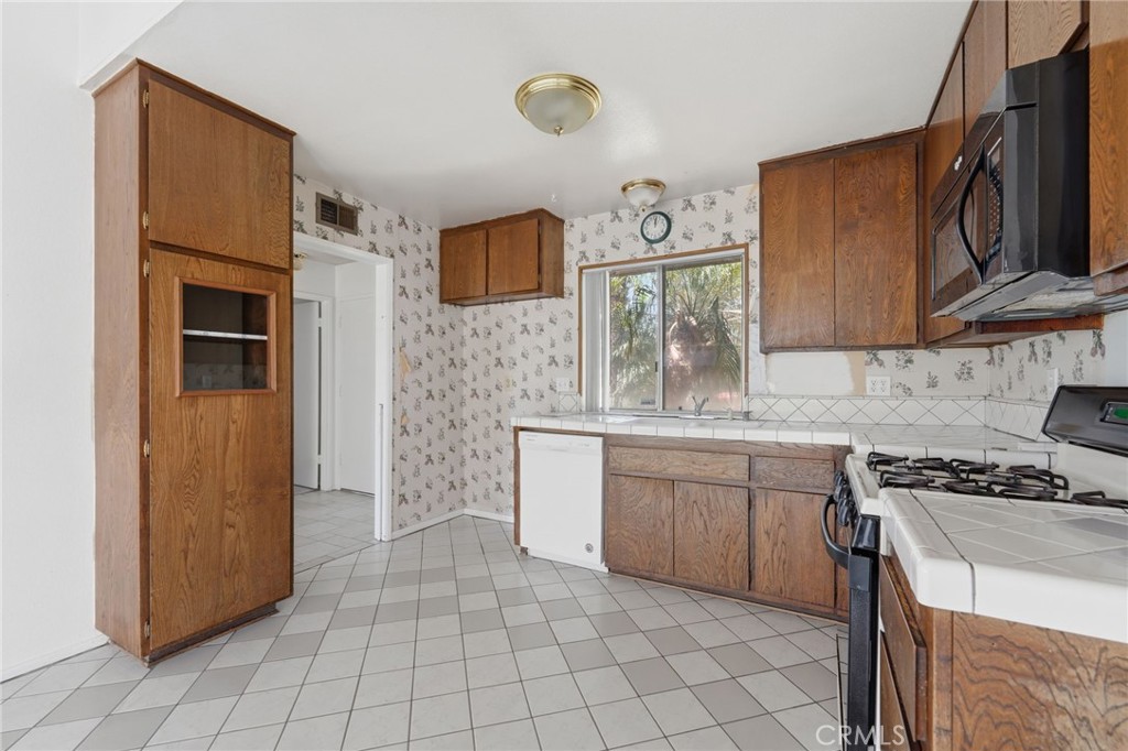 MLS #PW26160535 image #7