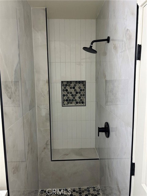 1102 Maxfield Street, Torrance CA: https://media.crmls.org/medias/e2b11b49-0693-4c5e-8583-8ff5ddc95e74.jpg