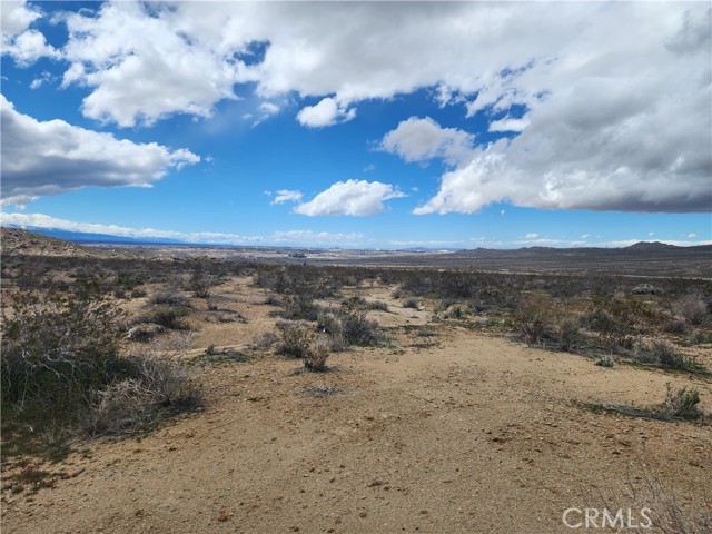 0 Morro Road, Apple Valley, California 92307, ,Land,For Sale,0 Morro Road,CRHD23201442