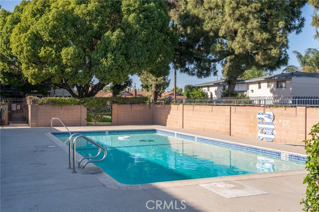 Detail Gallery Image 33 of 34 For 1901 W Greenleaf Ave #L,  Anaheim,  CA 92801 - 2 Beds | 1 Baths