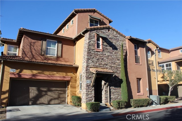 Detail Gallery Image 2 of 36 For 31128 Strawberry Tree Ln #11,  Temecula,  CA 92592 - 2 Beds | 2 Baths