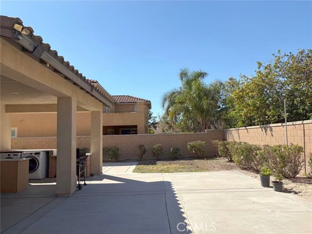 Detail Gallery Image 16 of 26 For 14648 Viva Dr, Corona,  CA 92880 - 6 Beds | 3/1 Baths