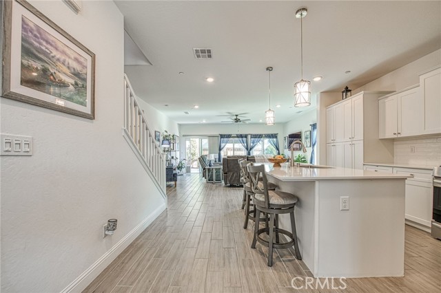 Detail Gallery Image 9 of 46 For 1817 N Phillip, Clovis,  CA 93619 - 5 Beds | 3/1 Baths