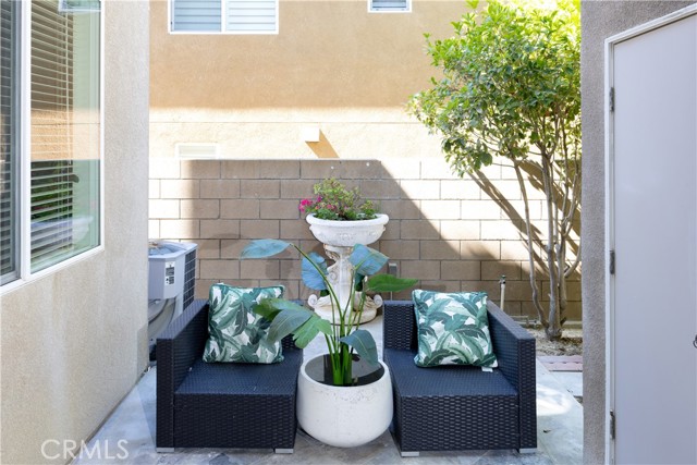 14055 Santa Barbara Street, La Mirada CA: https://media.crmls.org/medias/e2b2a230-d6bc-4133-9a86-9f2ffc65ab79.jpg