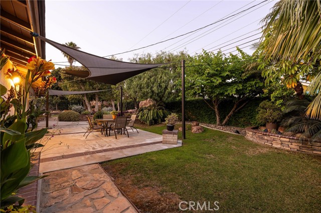 14192 Livingston Street, Tustin CA: https://media.crmls.org/medias/e2b344c7-530e-43e1-8f0e-fc7b70269540.jpg