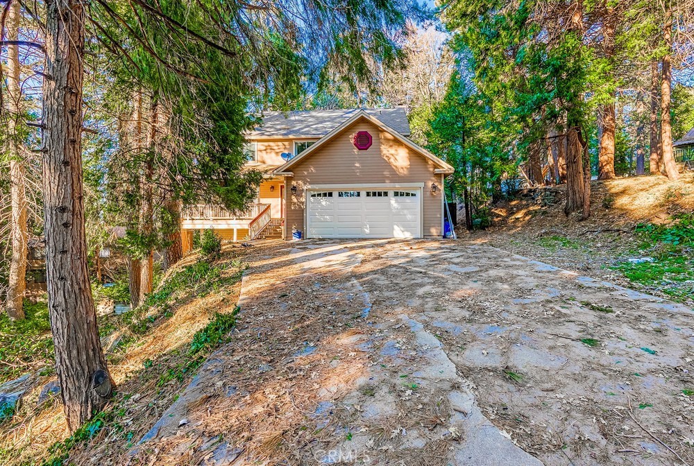 23788 Inspiration Road, Crestline, CA 92325