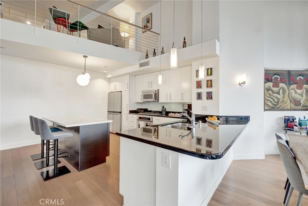 MLS #DW25268165 image #6