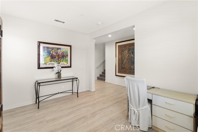 31530 Calle De Las Estrellas, Bonsall CA: https://media.crmls.org/medias/e2b68419-4781-4eb5-99a0-c3188ee533da.jpg