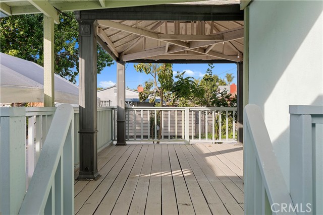 Detail Gallery Image 3 of 18 For 4512 W Watkins Way, Santa Ana,  CA 92704 - 3 Beds | 2 Baths