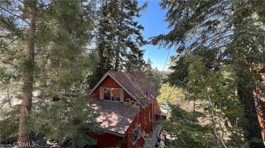 33520 Angeles Drive, Green Valley Lake, CA 92341